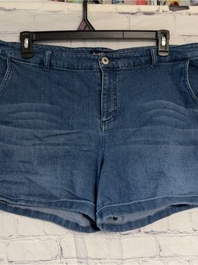 Blue Denim Women’s Jean Shorts Sz. 18